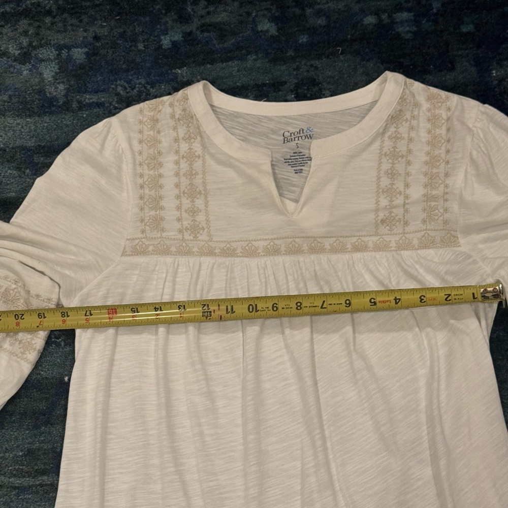 Croft & Barrow Cream Blouse - Picture 7 of 10